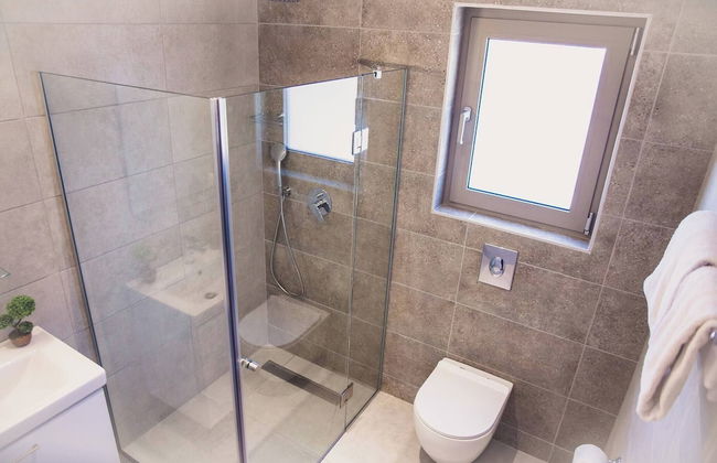 Starlight Villa Guro - 4bd, 4ba, 4min To Beach - Foto 28