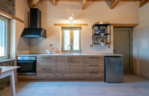 Exohiko Stone House - Photo 6