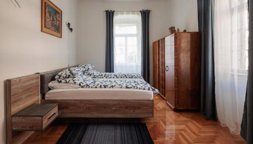 Top Location Downtown & Beach Bacvice Apartment - Foto 4, wardrobe