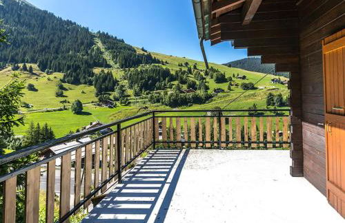 Chalet indépendant près des pistes, 3 chambres, WIFI, parking, belle exposition - FR-1-437-33 - Foto 11