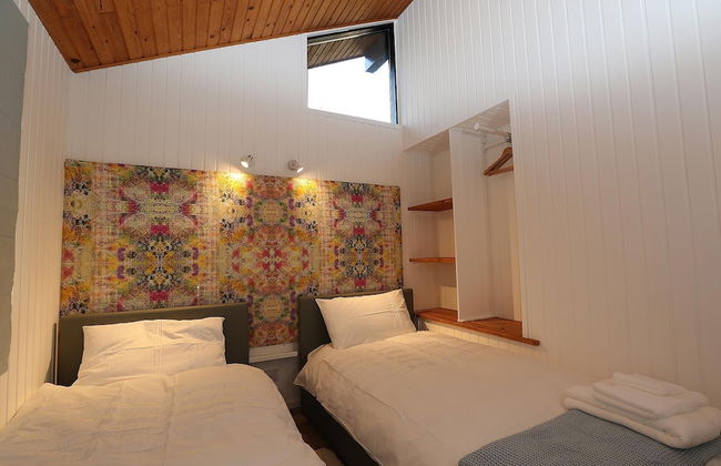 Cosy Modern Nordic Lodge w/ Loch View & Log Burner - Photo 14