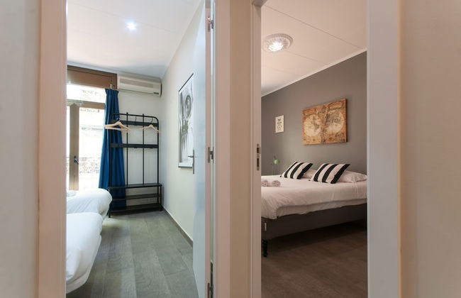 Lovely and Central 4 BR Apartment - Photo 8