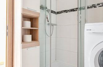 Schönes Apartment mit Parkplatz & 24h CheckIn 2 - Foto 14