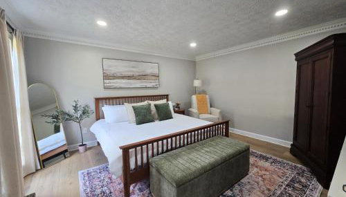 Cozy 5BR Family Retreat Firepit Games Patio - Foto 5