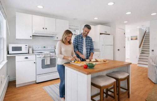 The Basin House Steps to Water Sunset Views - Foto 4