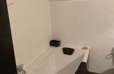 La biche au bois piscine chauffee jacuzzi - Foto 35