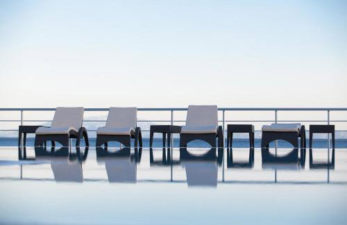 Blue Waves Luxury Suites by the Sea - Foto 7