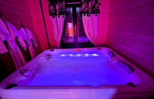 Chalet détente avec spa et sauna près des 1000 Étangs - FR-1-583-468 - Foto 8