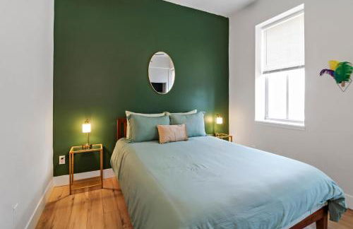 Soulard 4 Bedroom Retreat Near Downtown with Patio and Parking - Foto 22