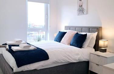 Lets Stay SA Manchester I 2Bed 2Bath l Waterfront l Private Balcony I Relaxing Retreat I Great Location - Foto 28