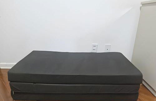 Perto da Praia com ar e estacionamento - Foto 4