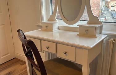 2025 Award Winner Liverpool Ivy House - 4 Bedrooms - Foto 13