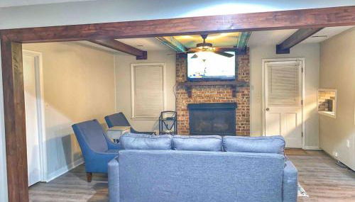 Decatur Chic Family Home with Pool Table - Foto 2