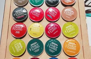 John and Tania's Garden - Photo 27