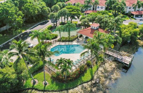 1st floor condo, resort amenities, stunning view - Foto 15