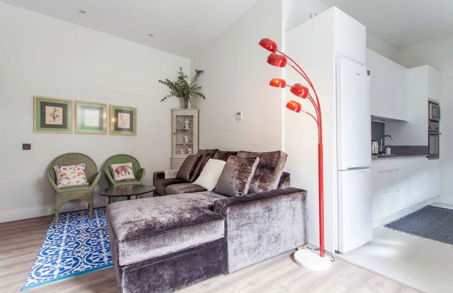 Sevilla Alquila Amplios Apartamentos Duplex en San Bernardo - Foto 19