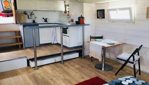 Captain's cabin: Cosy flat on a house boat - Foto 3