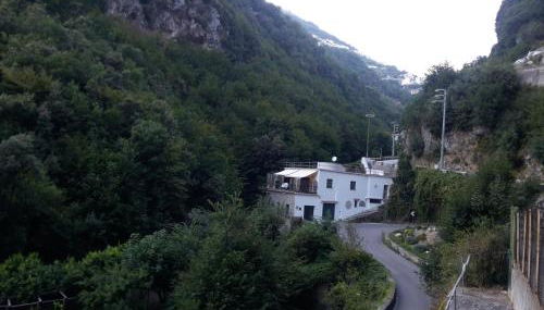 Casa Vacanze O'Mulin Ravello via fiume 2 incrocio Pontone - Foto 3, Garden view