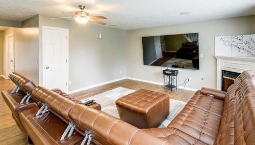 20 Mi to Speedway and Indy 500 Family Getaway! - Foto 1