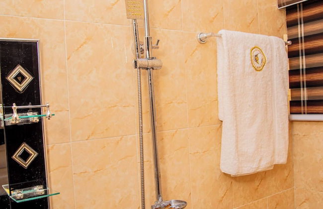 Julie Moradeke Serviced Apartment Suites - Foto 10