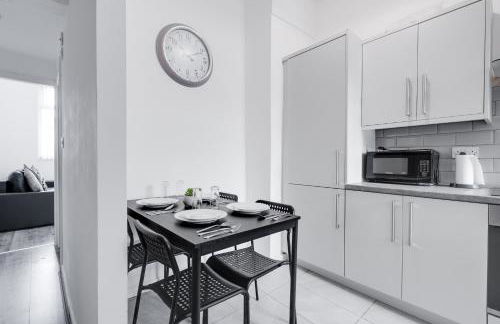 Beautiful Apartment una - free public parking - Foto 8