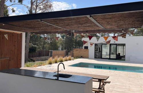 Villa Mediterranean, piscina privada, barbacoa. - Foto 13