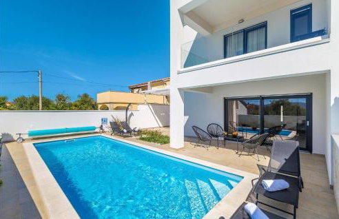 3 Bedroom Gorgeous Home In Linardici - Photo 13