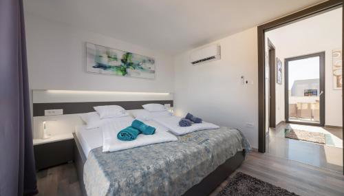 Villa Ampla with heated wellness pool near Poreč - Foto 2