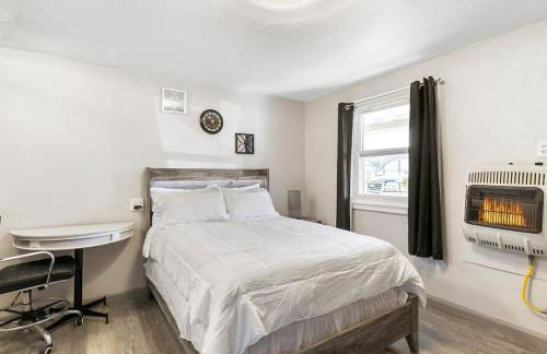 Charming Retro Property 6 - Photo 5