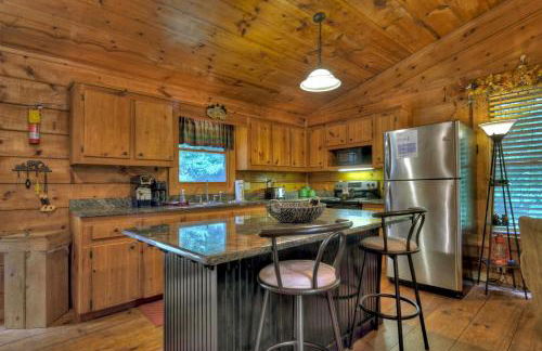 Mama Bears Hideaway Mountain views hot tub pet-friendly - Foto 11