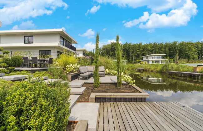 Beautiful Water Villa Near Harderwijk - Photo 36