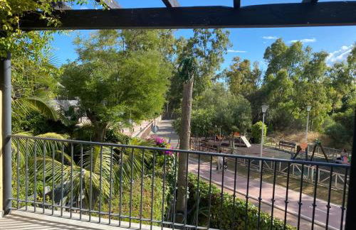 New - MiJa basement Loft Apartment steps from Beach - perfect for Sun and Sport Seekers - Foto 8