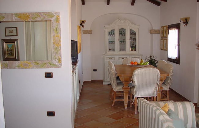 Apartment With Sea View Terrace - Photo 4