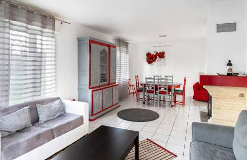 Tranquil Garden Retreat by the Sea - Foto 4