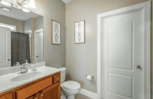 Large 4 bedroom - 8 beds - Pet Friendly - Foto 20