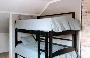 The Hermantown Hangout - Foto 3