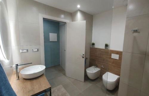 Playa-degli-Angeli-GRECALE - Foto 10