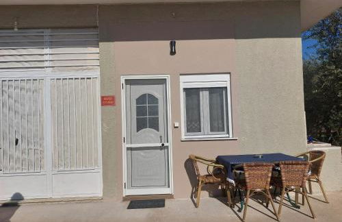 River Studio - Photo 31