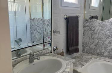 Schönes ruhiges Rooftop Apartment mit großer Dachterrasse - Foto 23