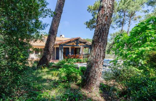 Luxury 6BR Villa with Heated Pool, Playground, Garden - Foto 33