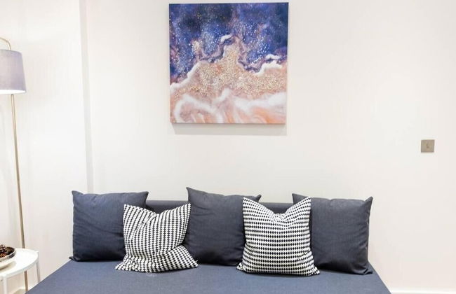 Absolute Stays at The Ziggurat-st Alban Train Station-harry Potter World - Foto 25