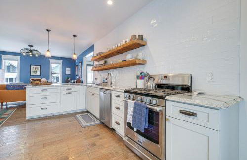 17 Mi to Ski Slopes! Retreat Near Lake Michigan - Photo 7