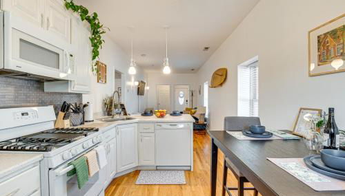 Walk to Beach Keansburg Home with Patio and Fire Pit! - Foto 2