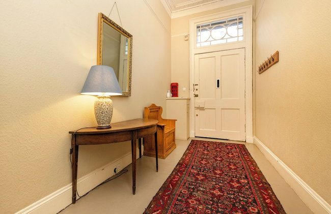 JOIVY Chic and Spacious House at the Heart of the City - Foto 19