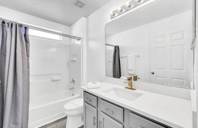 Blue Spa Private Pool Home With Game Room! 4 Bedroom Villa - Foto 22