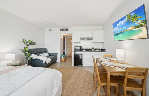 Beach Front 2 Bed Condo - Pool & Tiki Bar - Foto 5