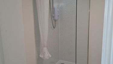 Celtic Minor Cwtch - Foto 5, Shower