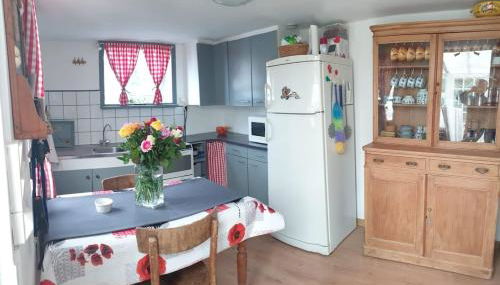 Pink Granite Coast Cottage between forest and sea - Foto 2, stove