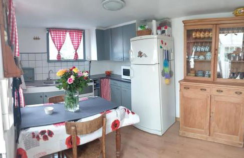 Pink Granite Coast Cottage between forest and sea - Foto 2