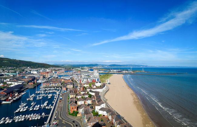 Meridian Quay Apartments - Photo 36